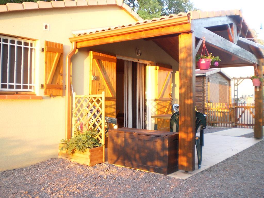 Gite Les Roziers Montmurat Quarto foto